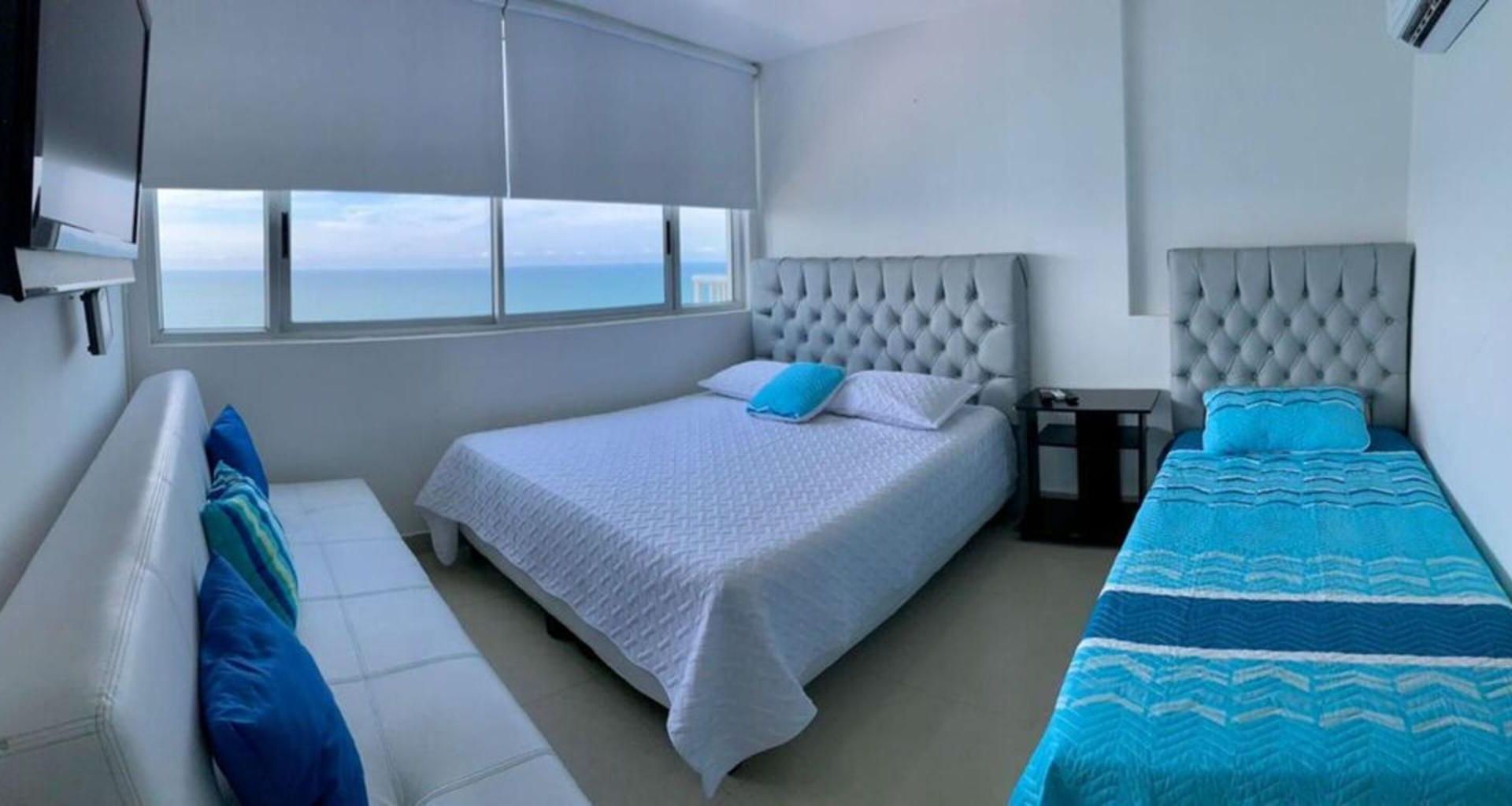 Frente Al Mar *